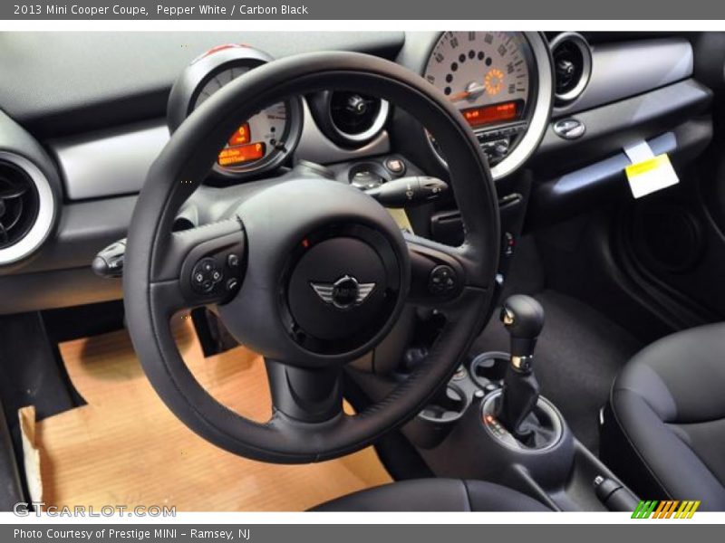 Pepper White / Carbon Black 2013 Mini Cooper Coupe