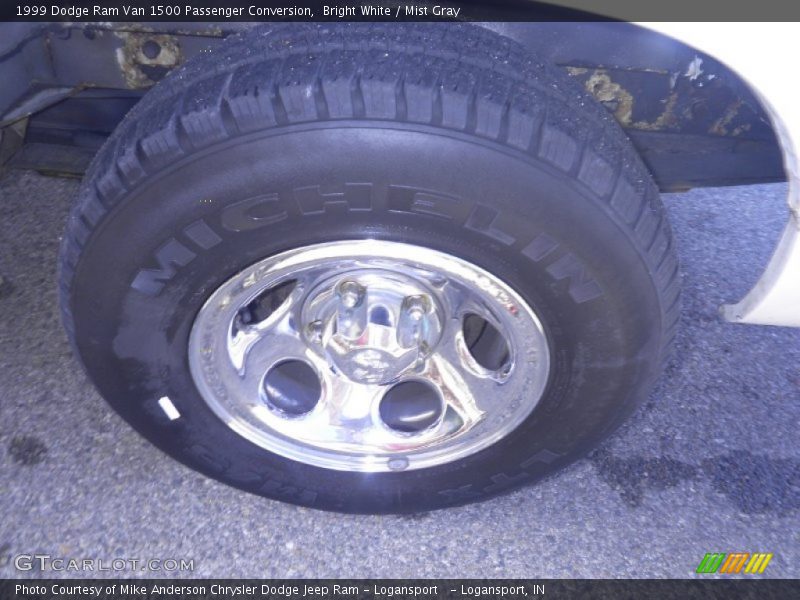  1999 Ram Van 1500 Passenger Conversion Wheel