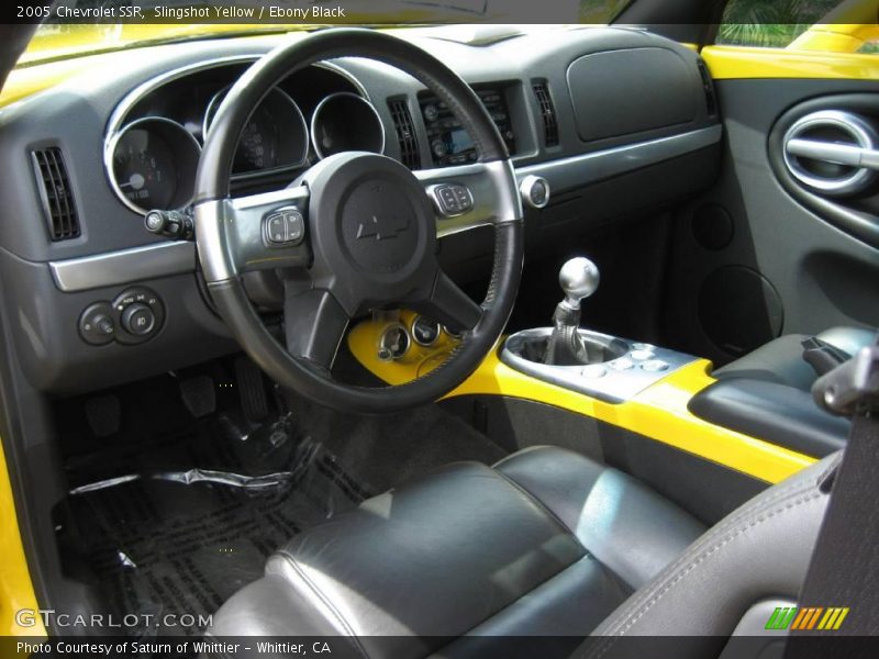 Slingshot Yellow / Ebony Black 2005 Chevrolet SSR