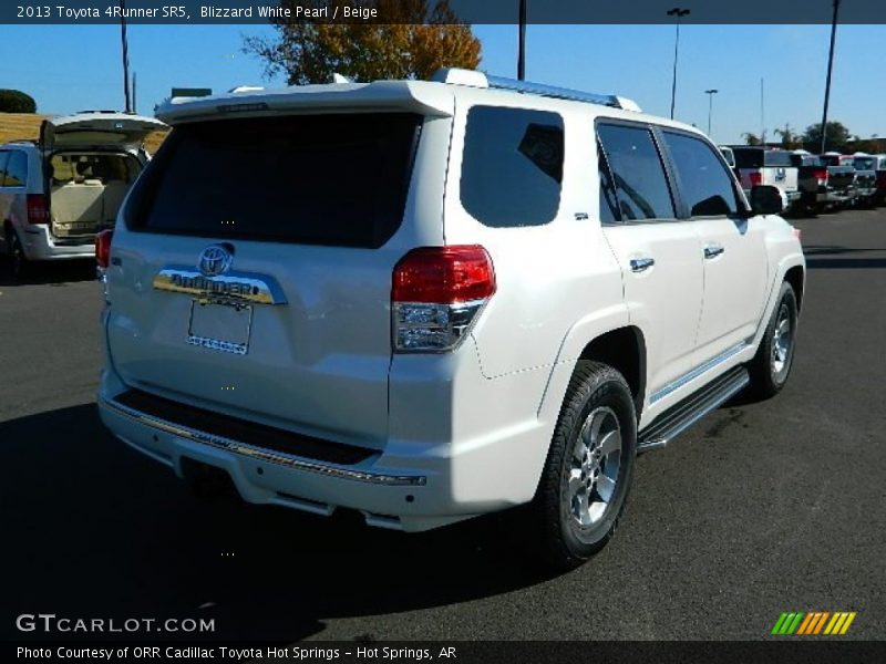 Blizzard White Pearl / Beige 2013 Toyota 4Runner SR5