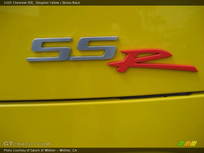 Slingshot Yellow / Ebony Black 2005 Chevrolet SSR