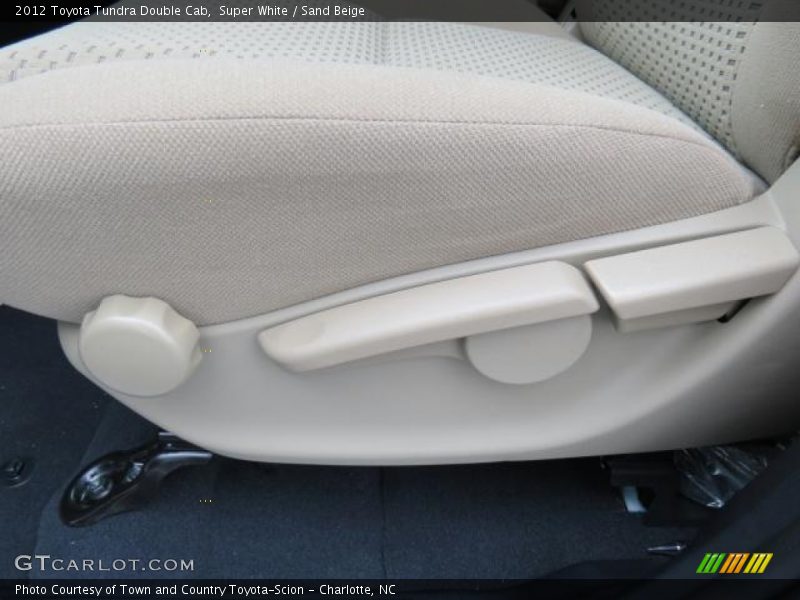 Super White / Sand Beige 2012 Toyota Tundra Double Cab