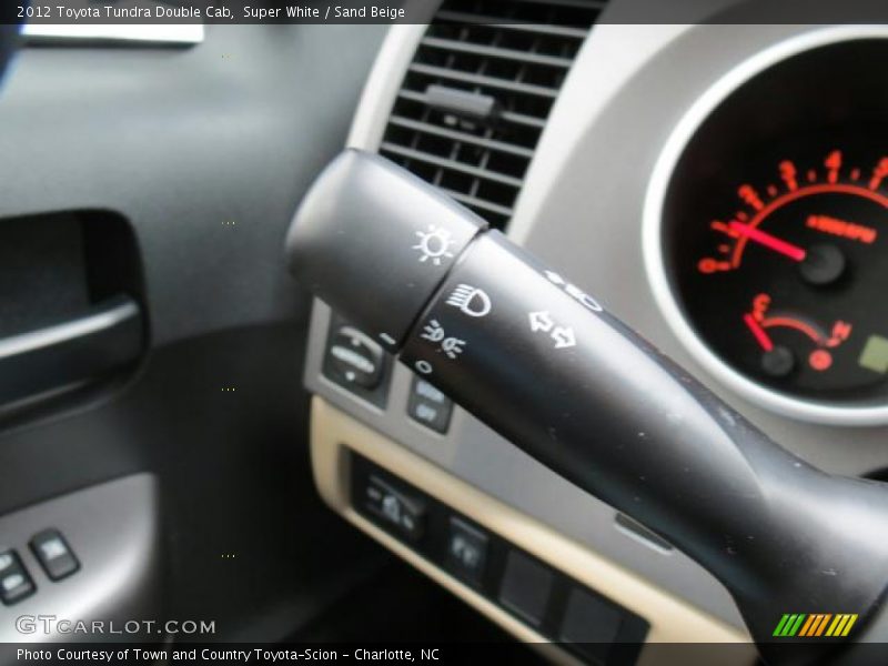 Super White / Sand Beige 2012 Toyota Tundra Double Cab