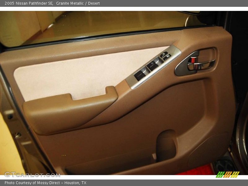 Granite Metallic / Desert 2005 Nissan Pathfinder SE