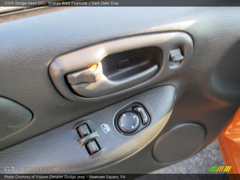 Orange Blast Pearlcoat / Dark Slate Gray 2005 Dodge Neon SXT