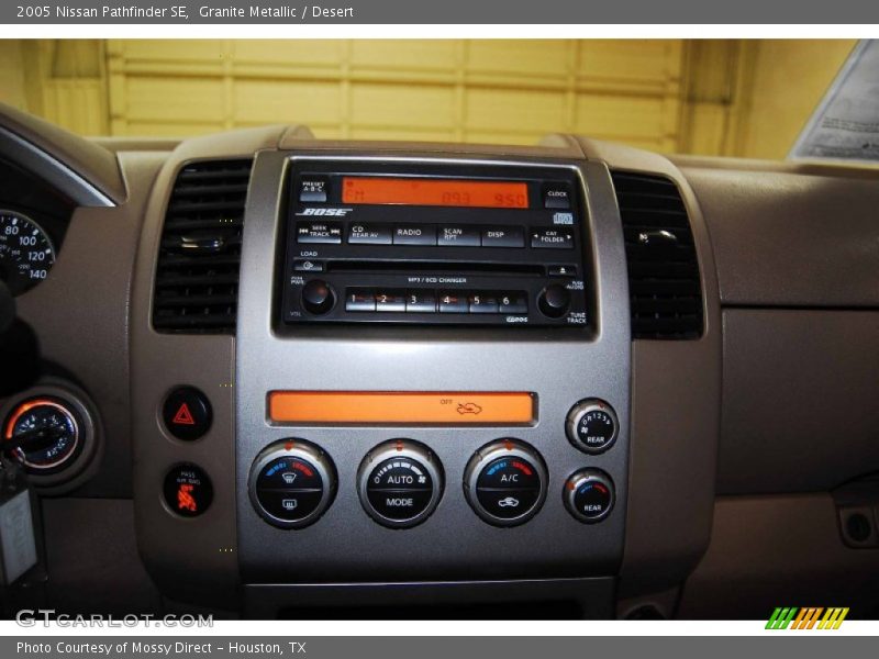 Granite Metallic / Desert 2005 Nissan Pathfinder SE