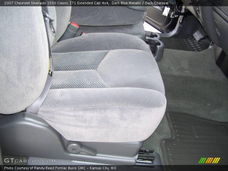 Dark Blue Metallic / Dark Charcoal 2007 Chevrolet Silverado 1500 Classic Z71 Extended Cab 4x4