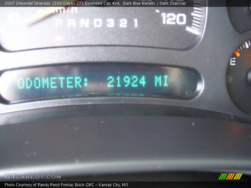 Dark Blue Metallic / Dark Charcoal 2007 Chevrolet Silverado 1500 Classic Z71 Extended Cab 4x4