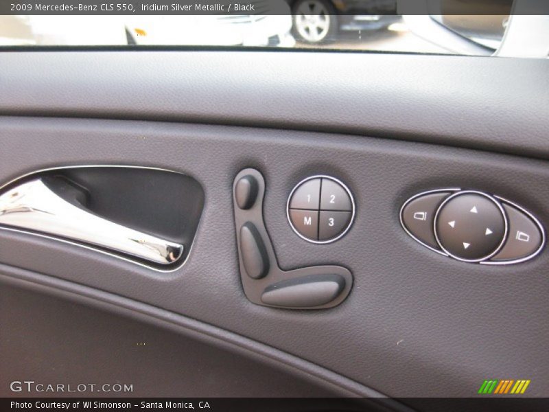 Iridium Silver Metallic / Black 2009 Mercedes-Benz CLS 550