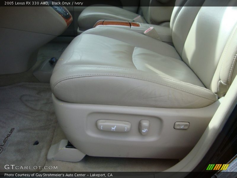 Black Onyx / Ivory 2005 Lexus RX 330 AWD