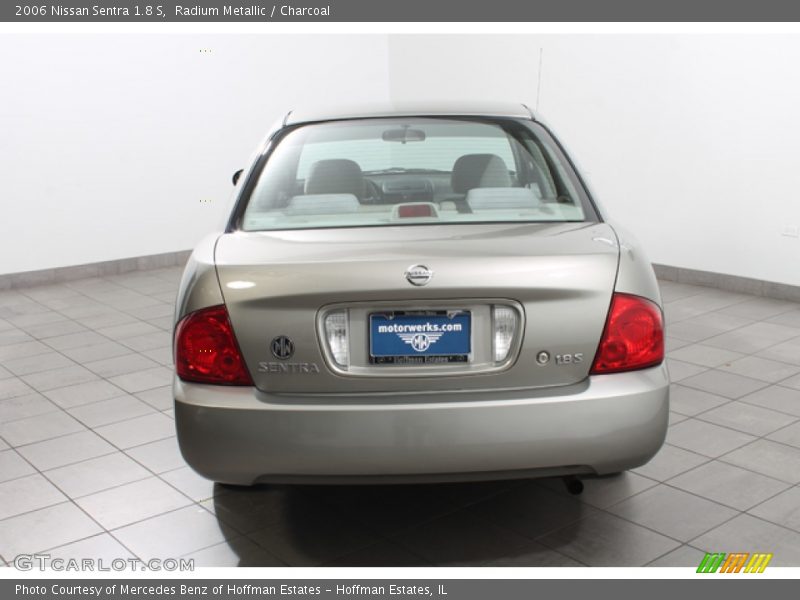 Radium Metallic / Charcoal 2006 Nissan Sentra 1.8 S