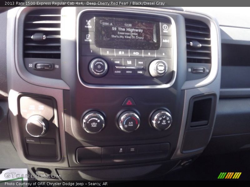 Controls of 2013 1500 Express Regular Cab 4x4