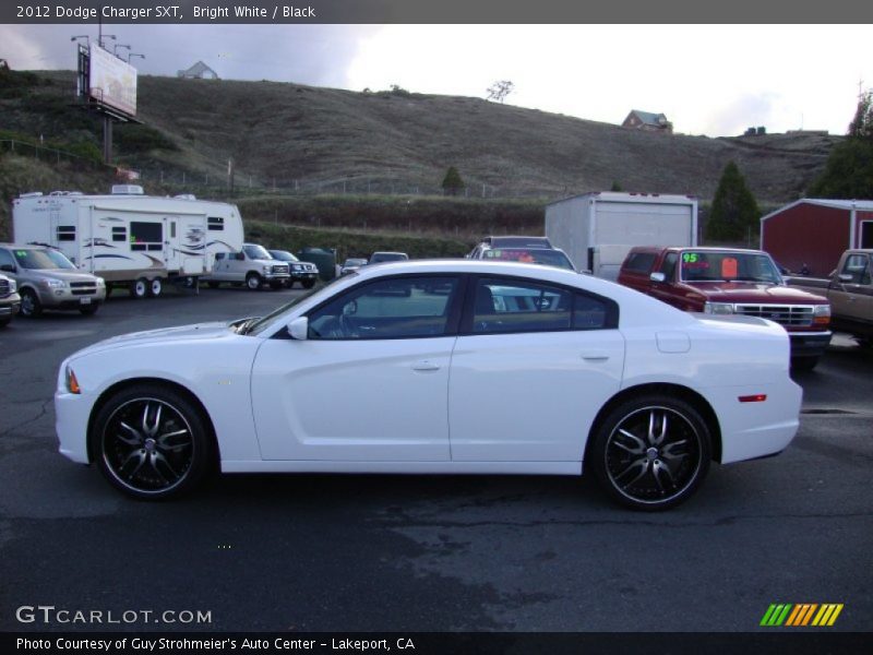 Bright White / Black 2012 Dodge Charger SXT