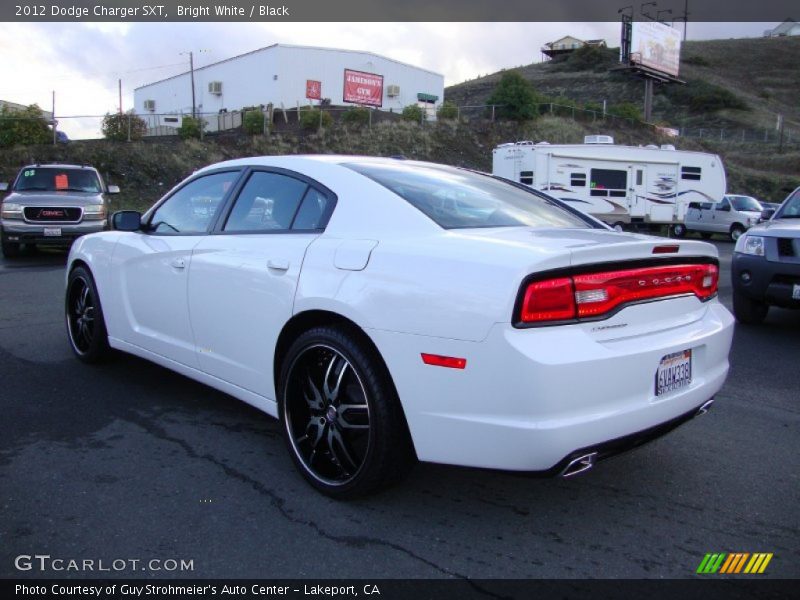 Bright White / Black 2012 Dodge Charger SXT