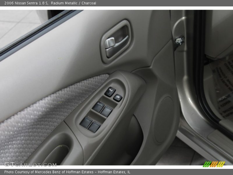 Radium Metallic / Charcoal 2006 Nissan Sentra 1.8 S