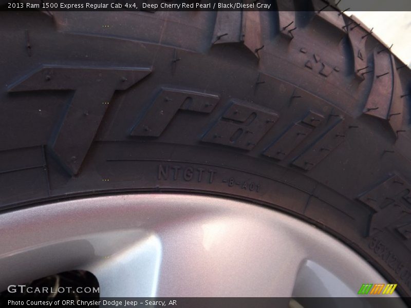 Deep Cherry Red Pearl / Black/Diesel Gray 2013 Ram 1500 Express Regular Cab 4x4