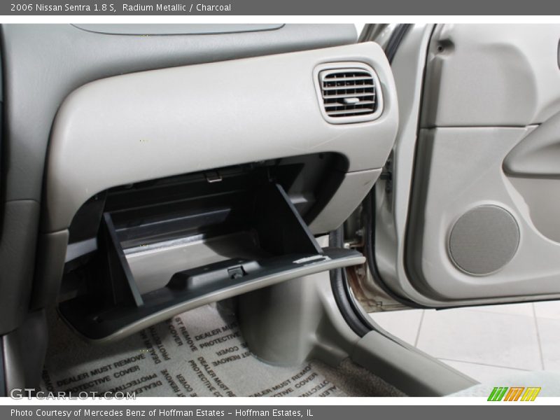 Radium Metallic / Charcoal 2006 Nissan Sentra 1.8 S