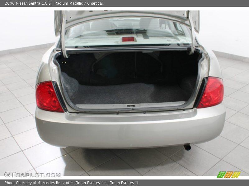 Radium Metallic / Charcoal 2006 Nissan Sentra 1.8 S