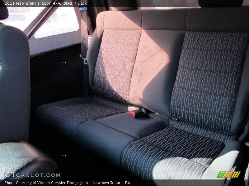 Black / Black 2011 Jeep Wrangler Sport 4x4