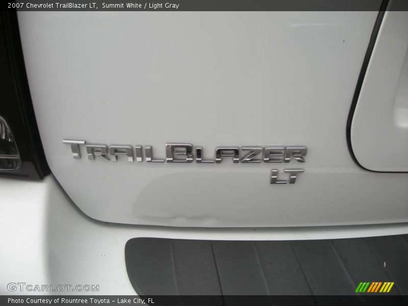 Summit White / Light Gray 2007 Chevrolet TrailBlazer LT