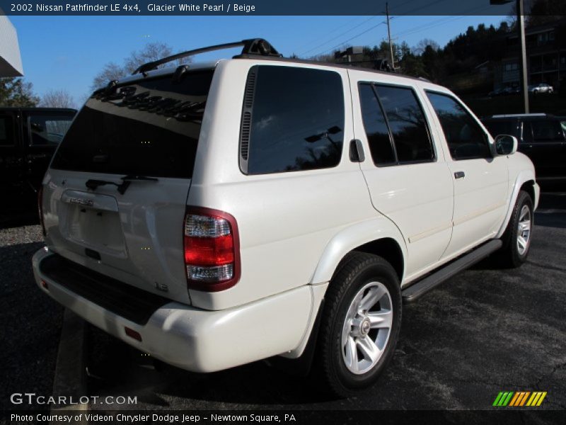 Glacier White Pearl / Beige 2002 Nissan Pathfinder LE 4x4