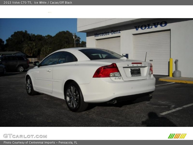 Ice White / Cacao/Off Black 2013 Volvo C70 T5