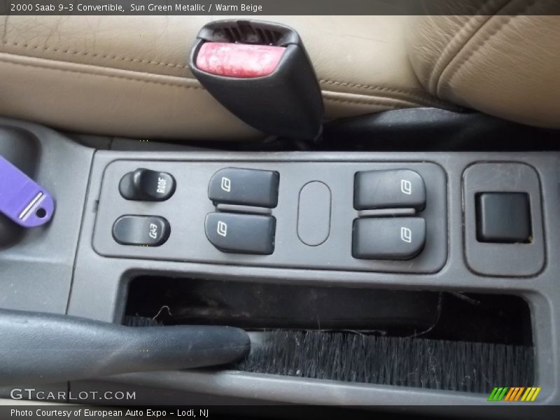 Controls of 2000 9-3 Convertible