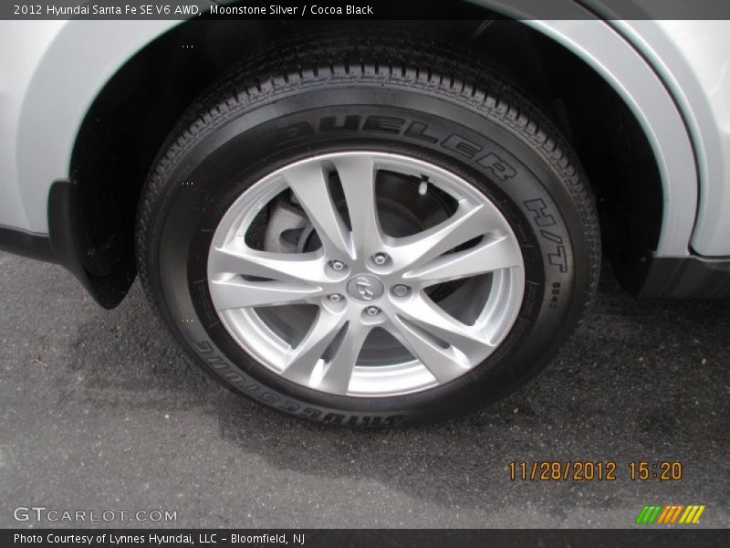 Moonstone Silver / Cocoa Black 2012 Hyundai Santa Fe SE V6 AWD