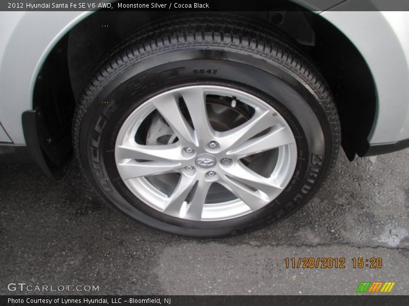 Moonstone Silver / Cocoa Black 2012 Hyundai Santa Fe SE V6 AWD