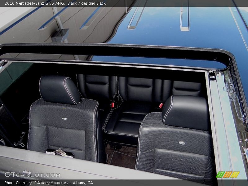 Sunroof of 2010 G 55 AMG