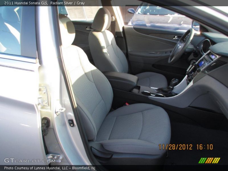 Radiant Silver / Gray 2011 Hyundai Sonata GLS