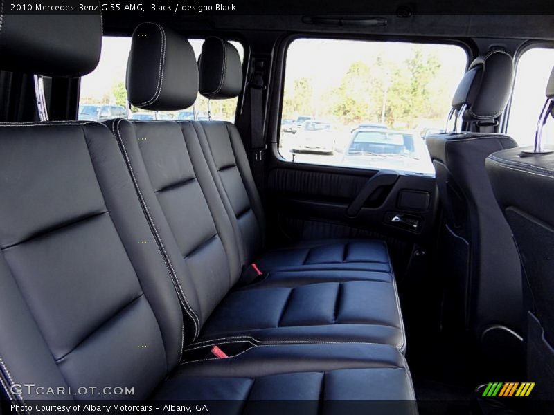 Rear Seat of 2010 G 55 AMG