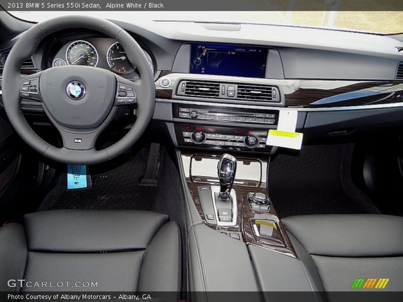 Alpine White / Black 2013 BMW 5 Series 550i Sedan