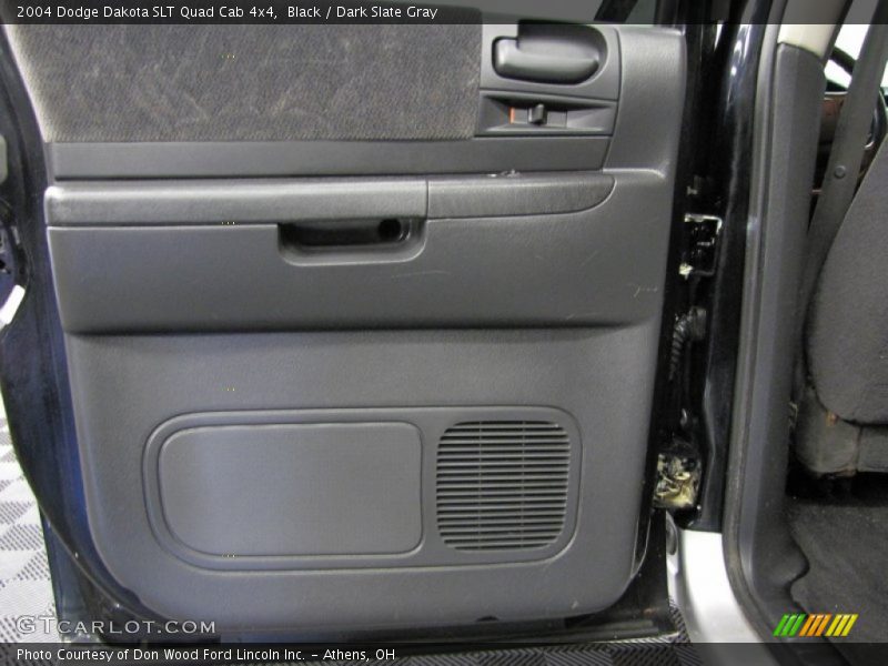 Black / Dark Slate Gray 2004 Dodge Dakota SLT Quad Cab 4x4