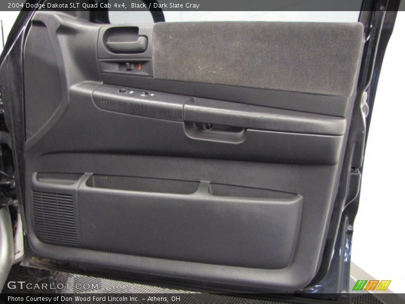 Black / Dark Slate Gray 2004 Dodge Dakota SLT Quad Cab 4x4