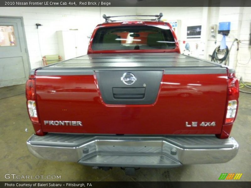 Red Brick / Beige 2010 Nissan Frontier LE Crew Cab 4x4