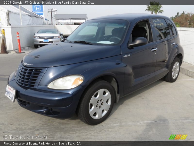 Midnight Blue Pearl / Dark Slate Gray 2005 Chrysler PT Cruiser