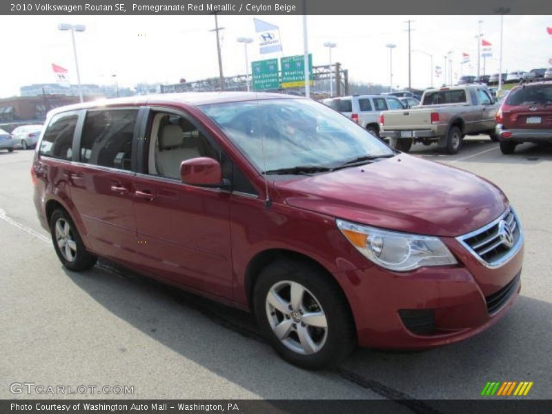 Pomegranate Red Metallic / Ceylon Beige 2010 Volkswagen Routan SE