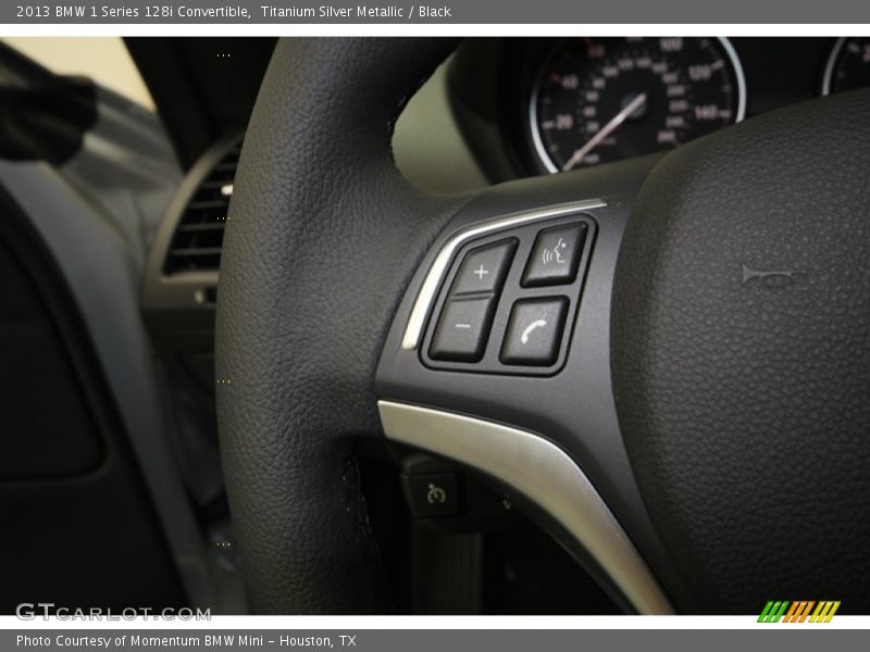 Controls of 2013 1 Series 128i Convertible