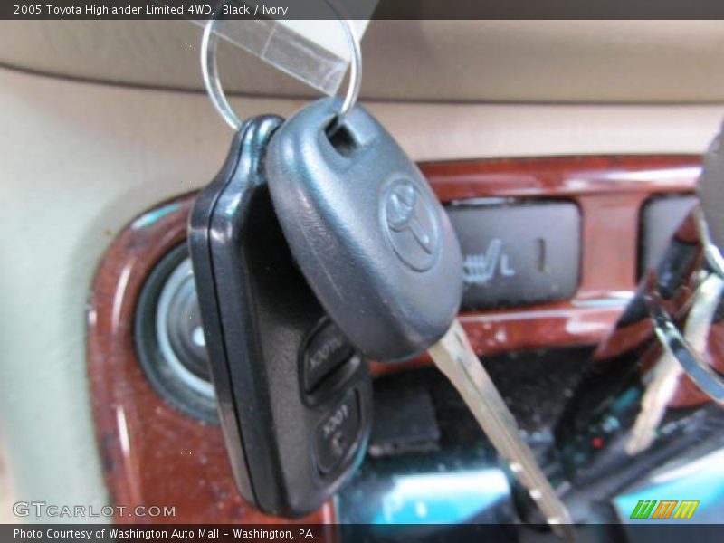 Keys of 2005 Highlander Limited 4WD