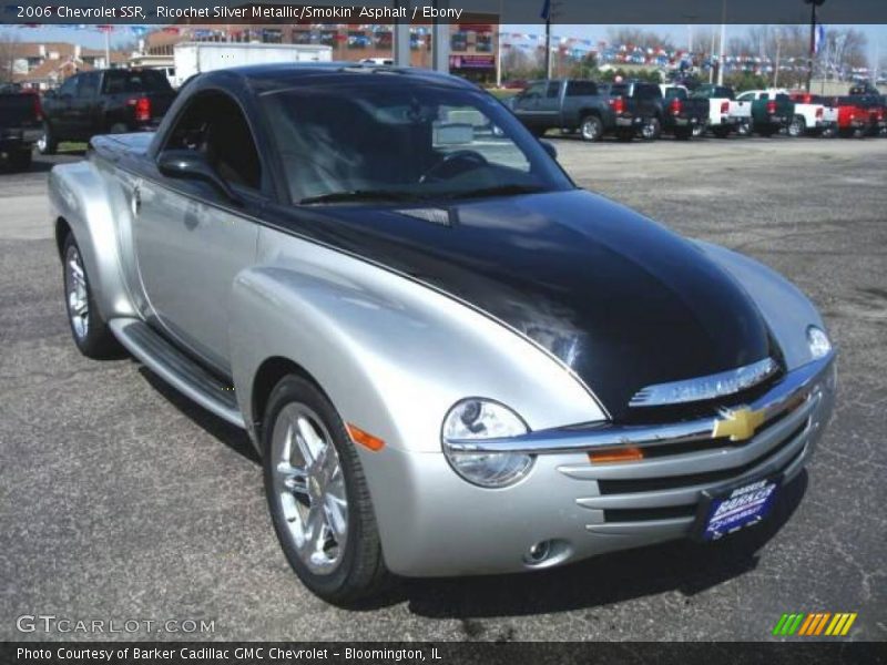 Ricochet Silver Metallic/Smokin' Asphalt / Ebony 2006 Chevrolet SSR