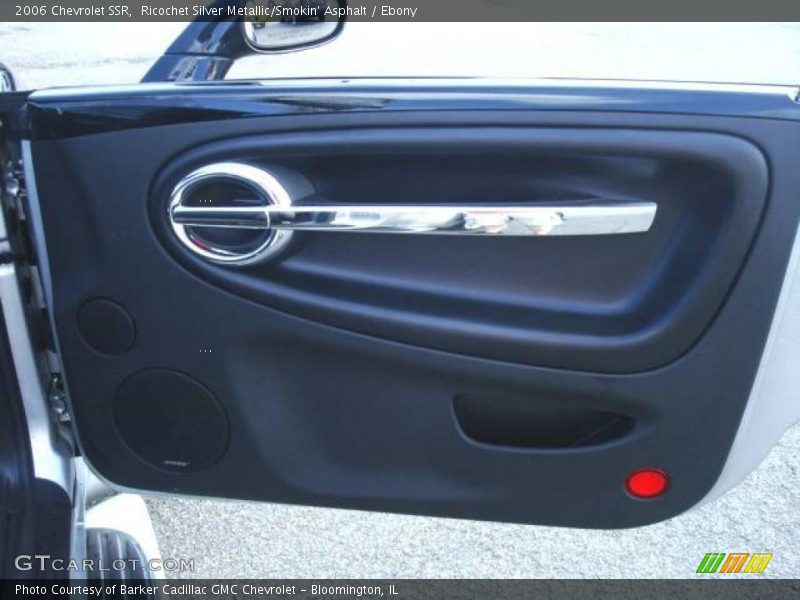 Ricochet Silver Metallic/Smokin' Asphalt / Ebony 2006 Chevrolet SSR