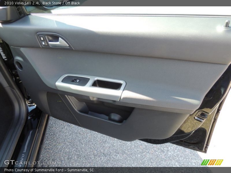 Black Stone / Off Black 2010 Volvo S40 2.4i