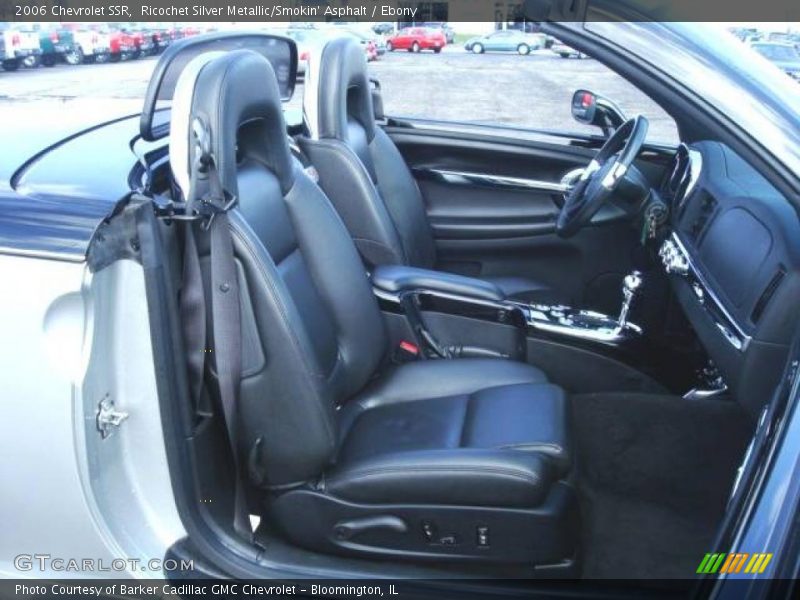 Ricochet Silver Metallic/Smokin' Asphalt / Ebony 2006 Chevrolet SSR