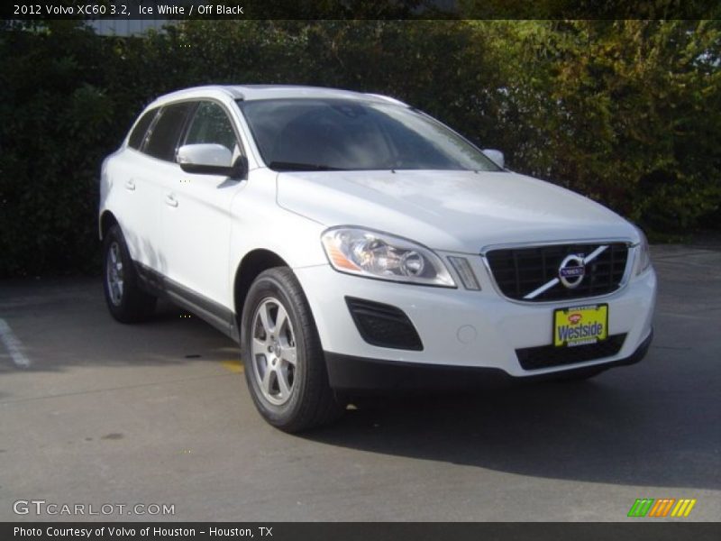 Ice White / Off Black 2012 Volvo XC60 3.2