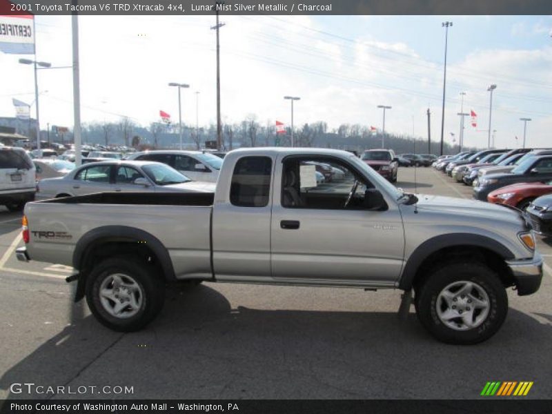 Lunar Mist Silver Metallic / Charcoal 2001 Toyota Tacoma V6 TRD Xtracab 4x4