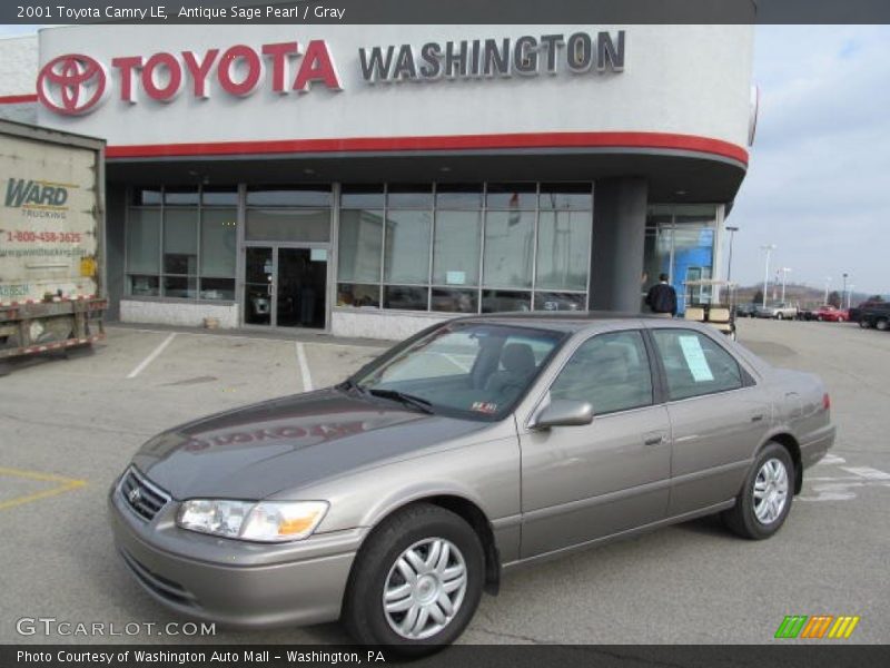 Antique Sage Pearl / Gray 2001 Toyota Camry LE