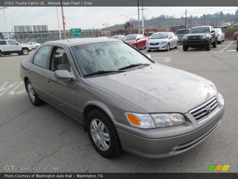Antique Sage Pearl / Gray 2001 Toyota Camry LE