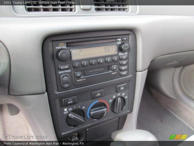 Antique Sage Pearl / Gray 2001 Toyota Camry LE