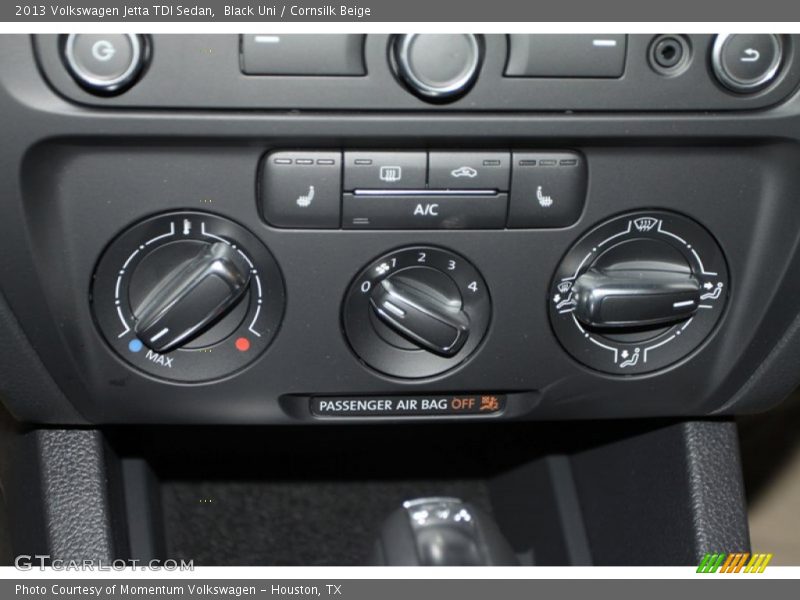 Black Uni / Cornsilk Beige 2013 Volkswagen Jetta TDI Sedan